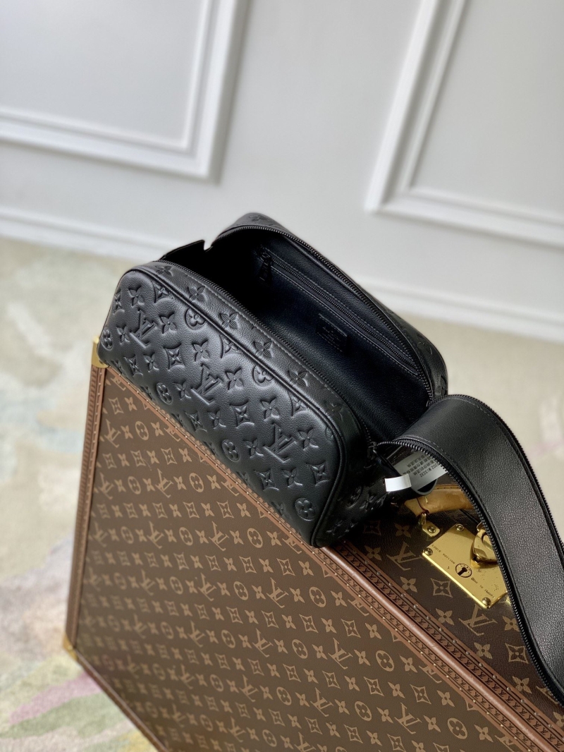 LV Clutch Bags